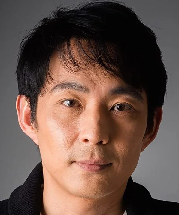 Ё Такахаси фото