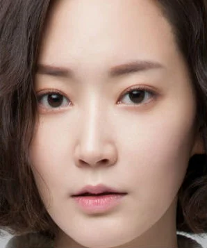 Ён Мин-джи фото