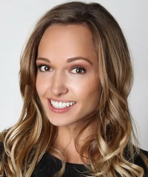 Юлия Васильева фото