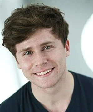 Зак Рассел-Джонс фото