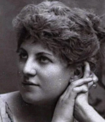 Тилбури Зеффи фото