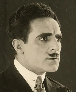 Жан де Бриак фото