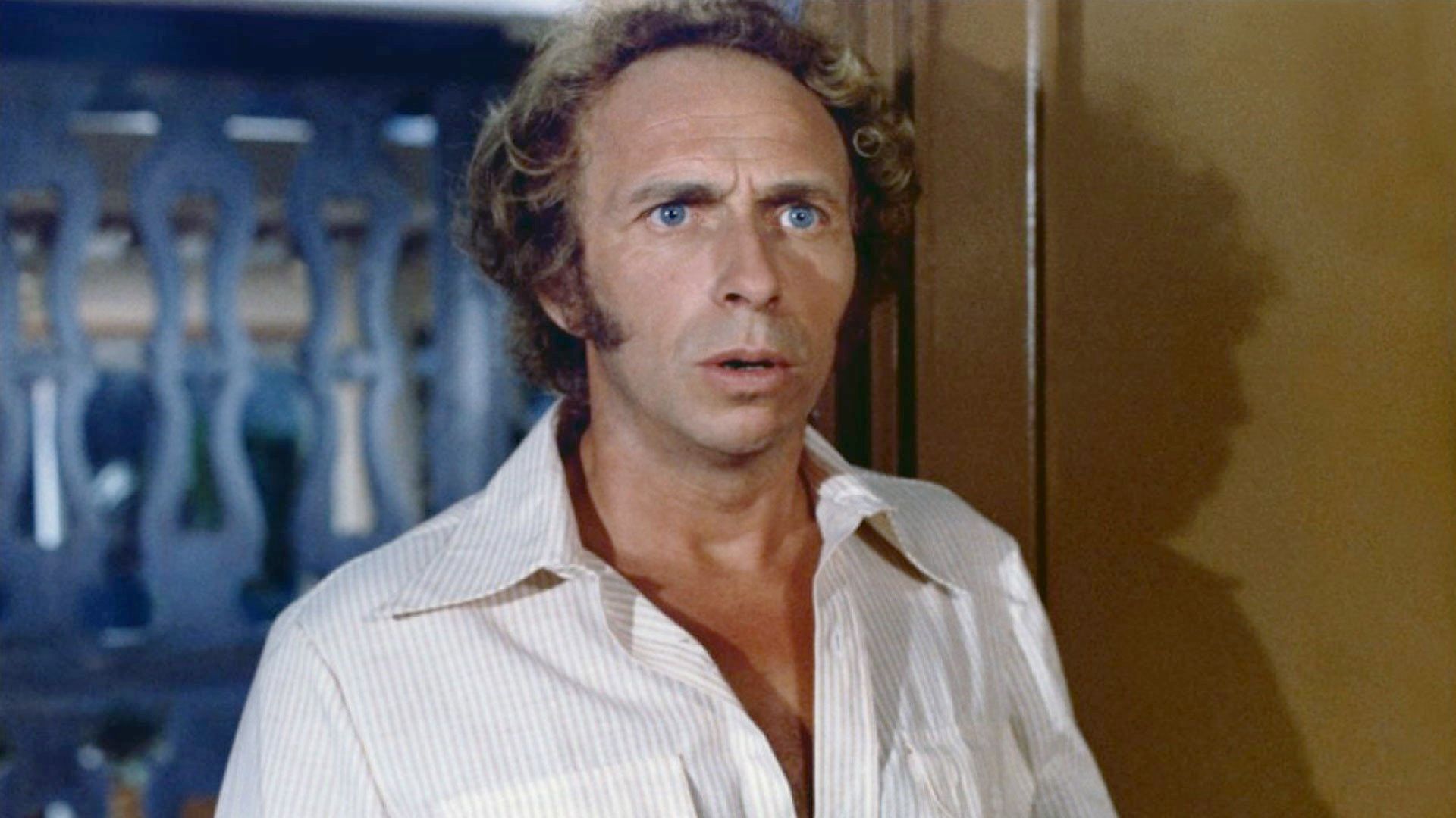 Возвращение высокого блондина