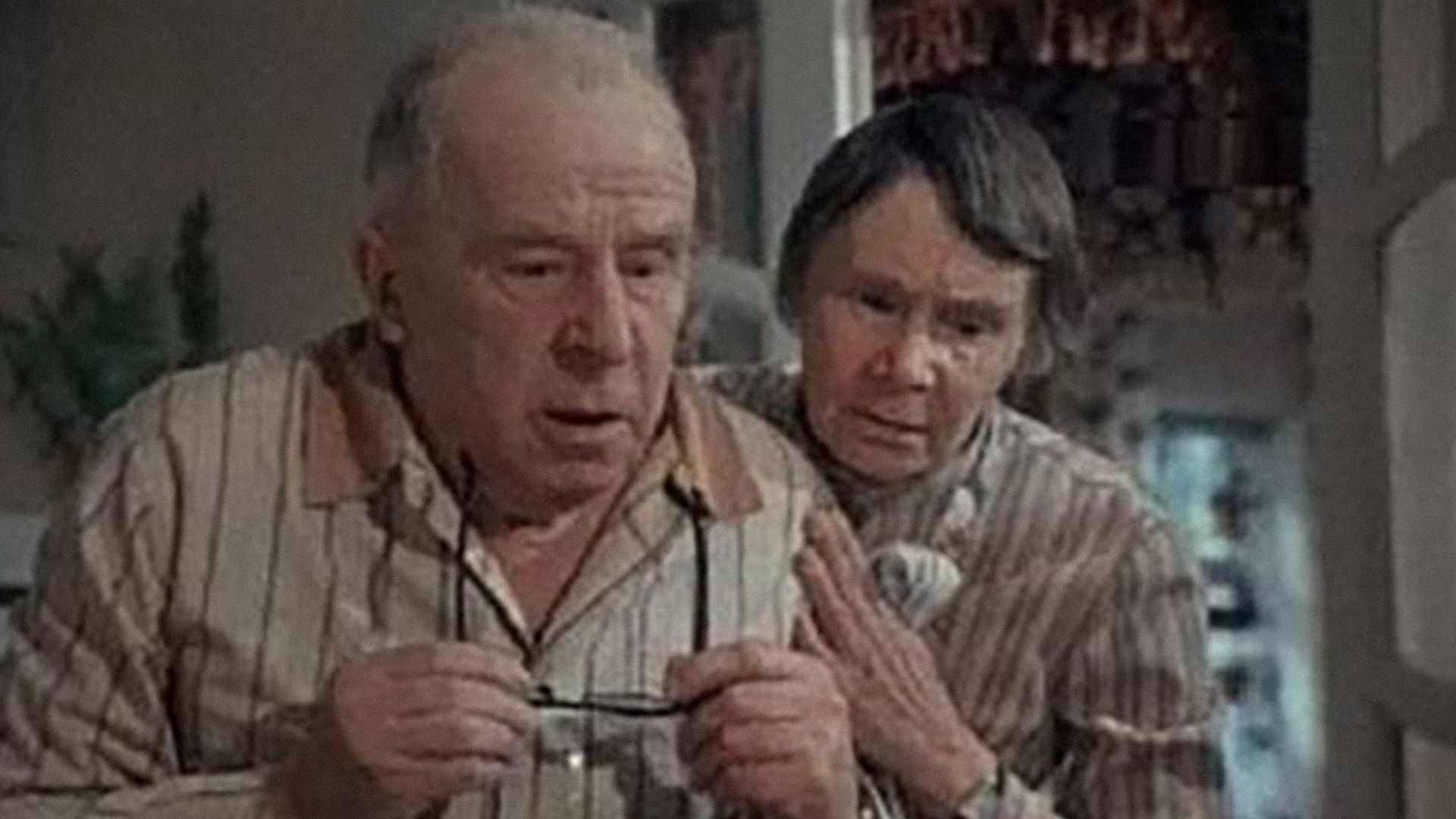 Про дракона на балконе, про ребят и самокат