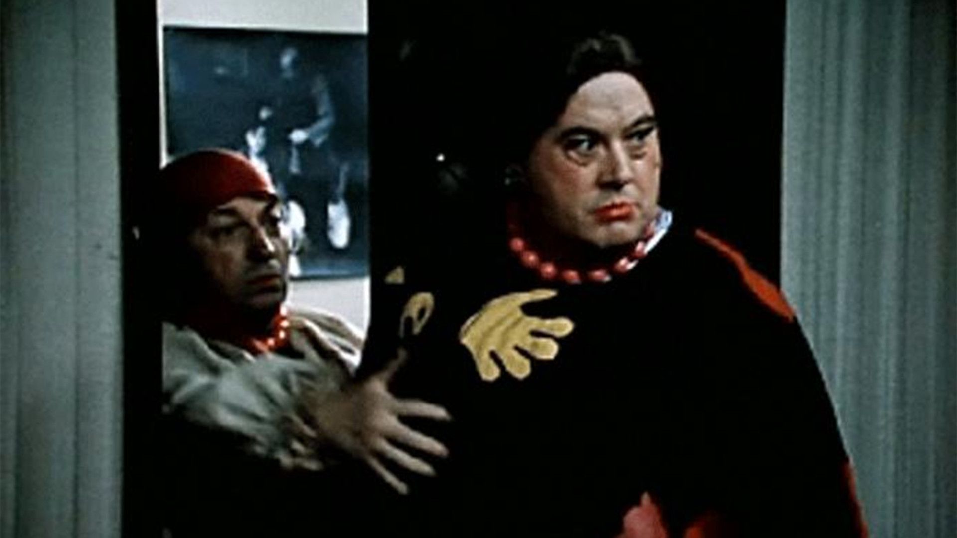 Комедия давно минувших дней