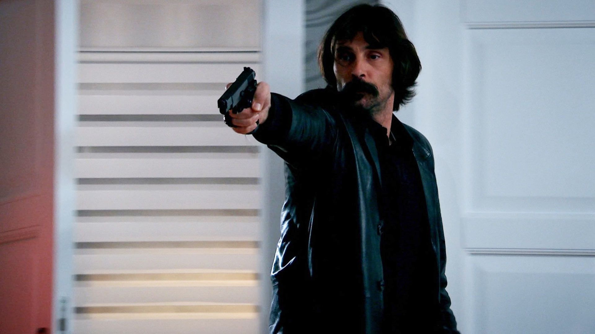 Бехзат: Серийные преступления в Анкаре. 66-я серия