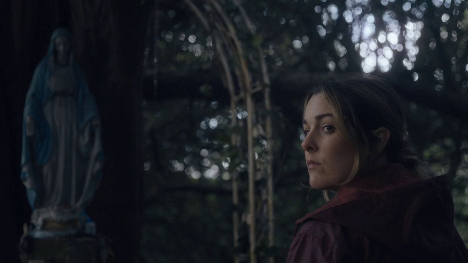 Не выходи из дома