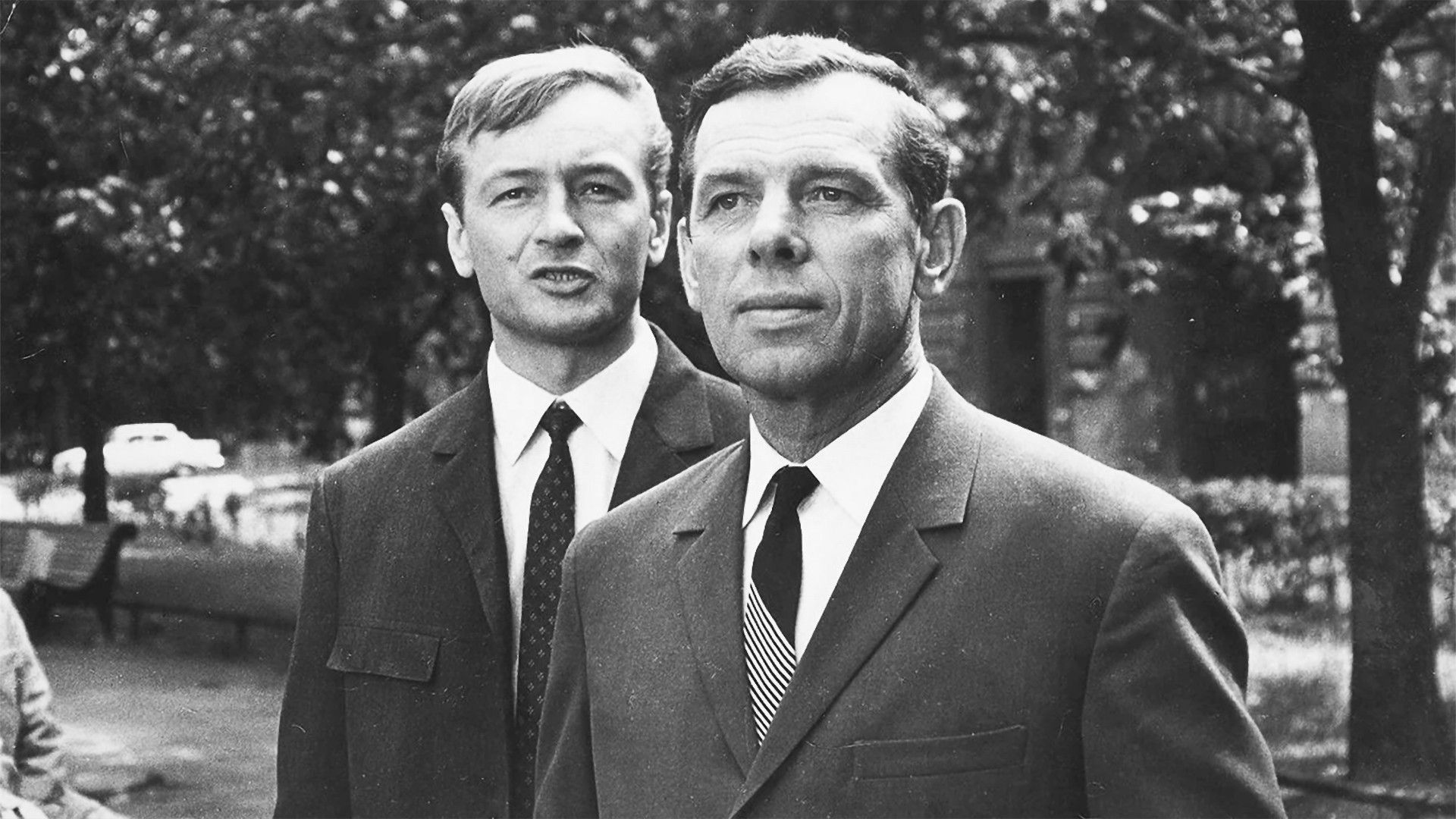 Судьба резидента. 1-я серия - "С открытыми картами"