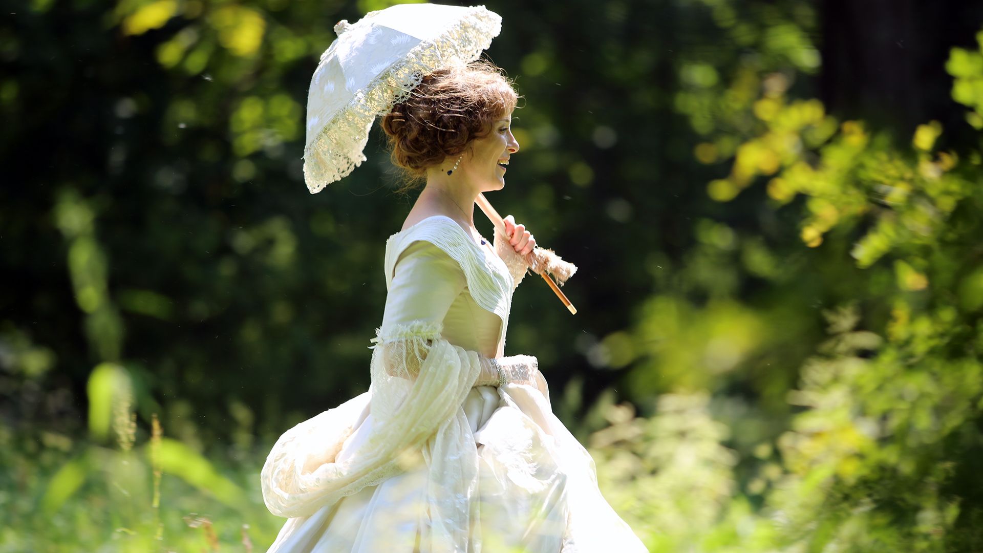 Две женщины