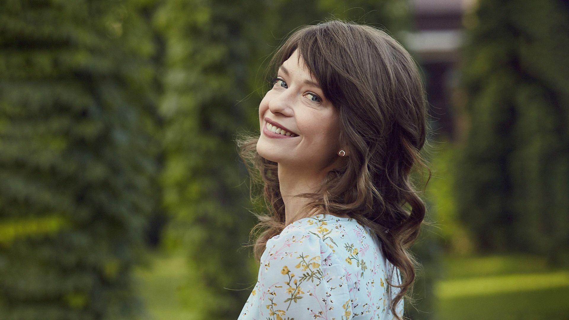 Садовница. 1-я серия