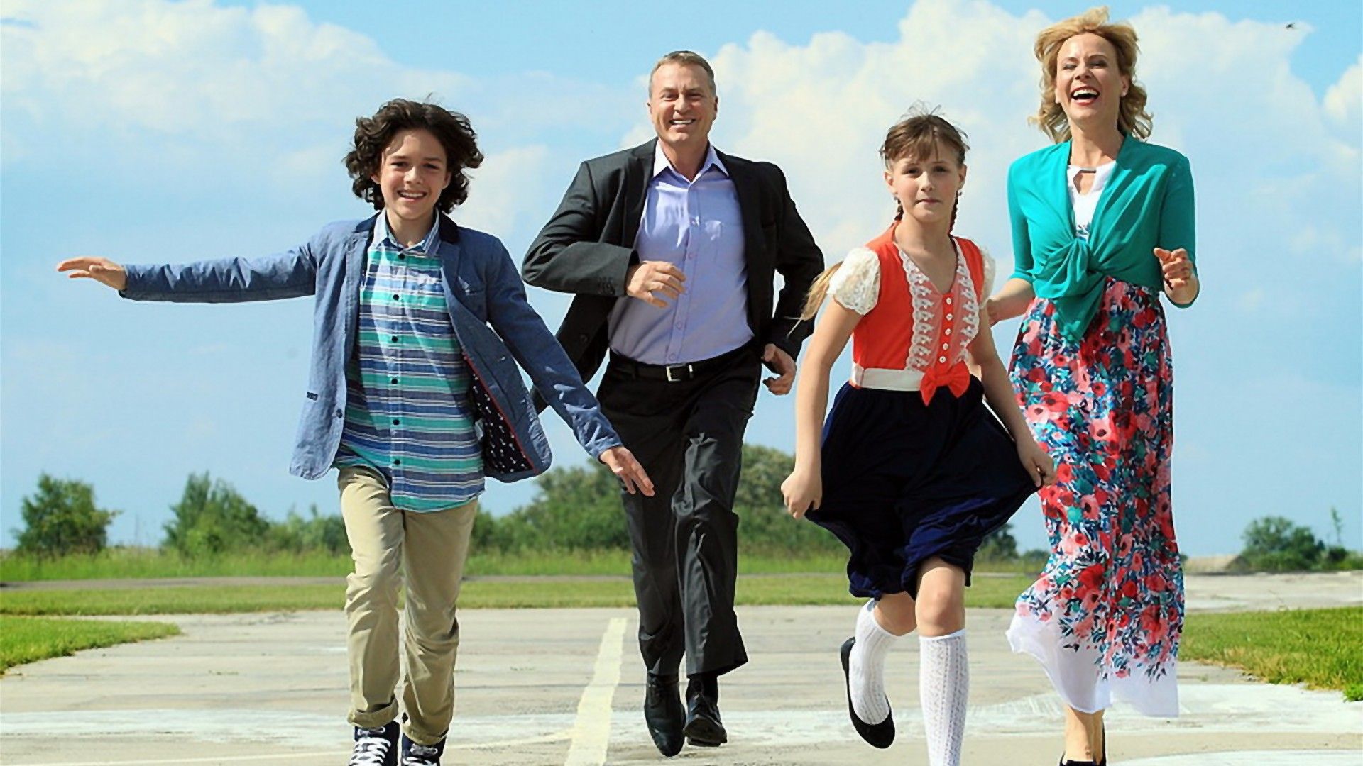 Два плюс два. 3-я серия