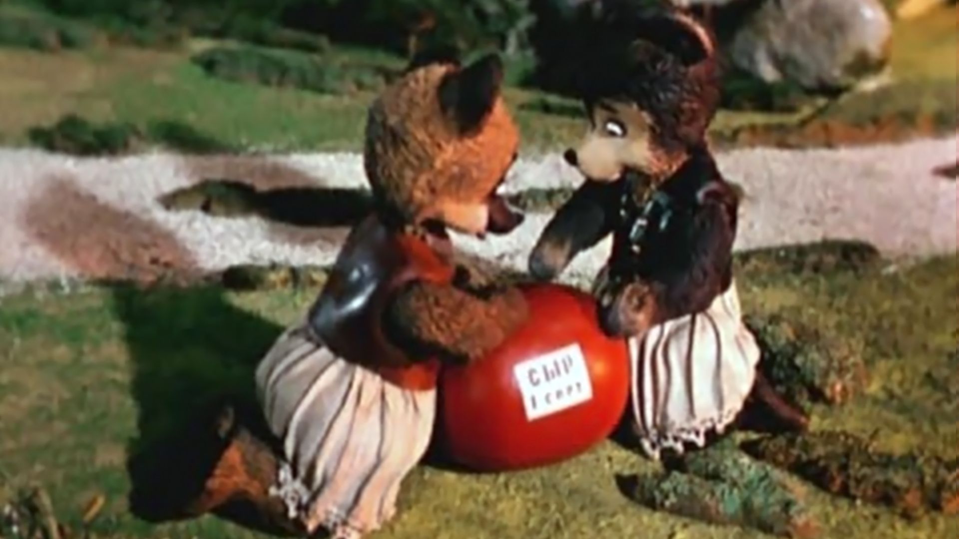 Два жадных медвежонка