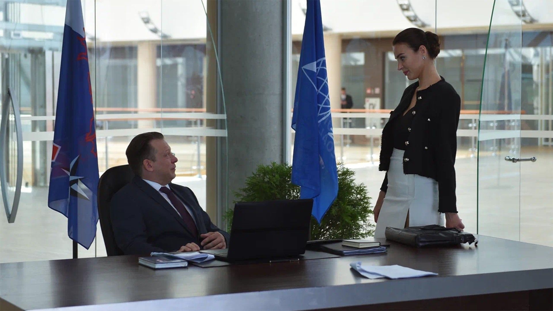 Морские дьяволы. Полярный конвой. "Покинутые", 1-я и 2-я серии