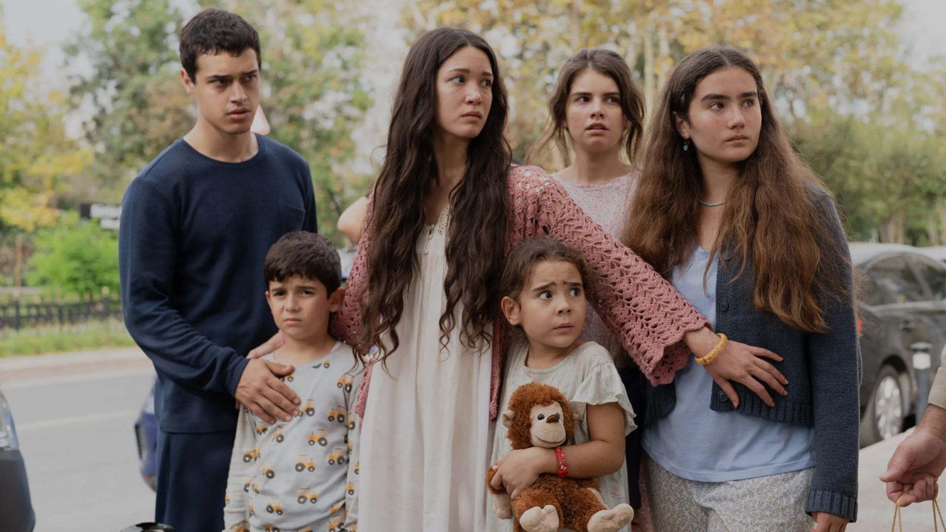 Беззащитные. 16-я серия