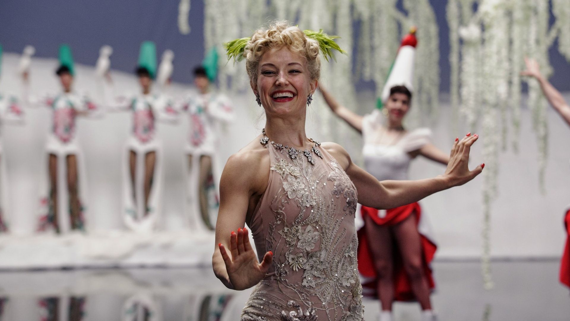 Белый лебедь