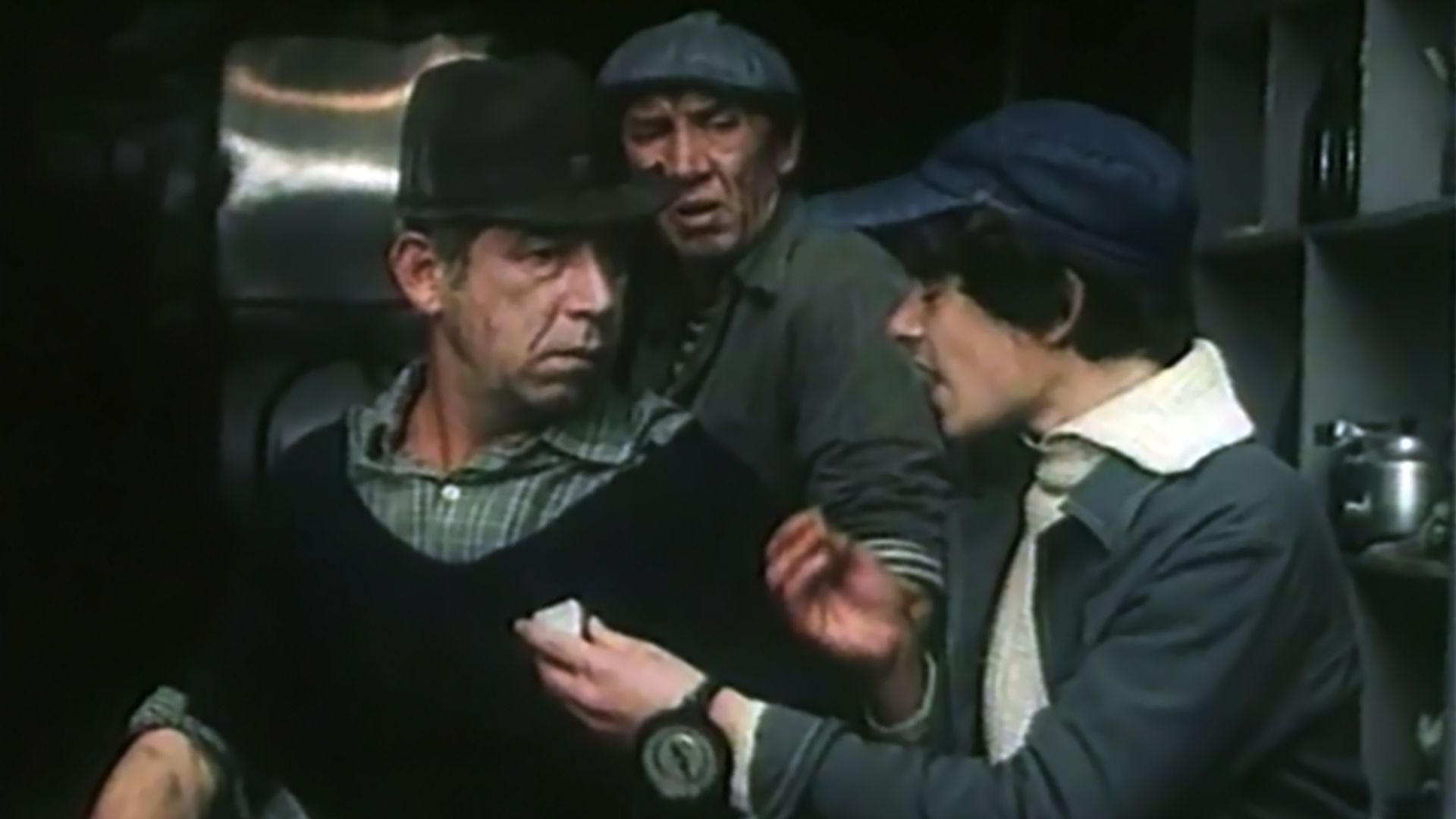 Если верить Лопотухину... 1-я и 2-я серии