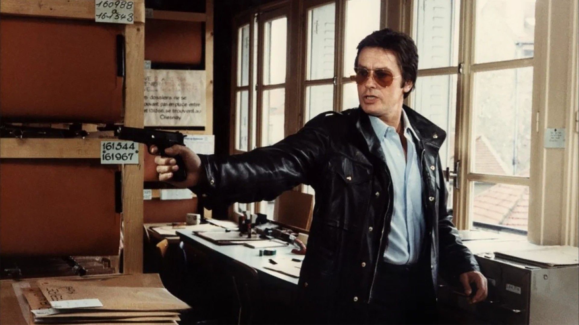 Троих нужно убрать