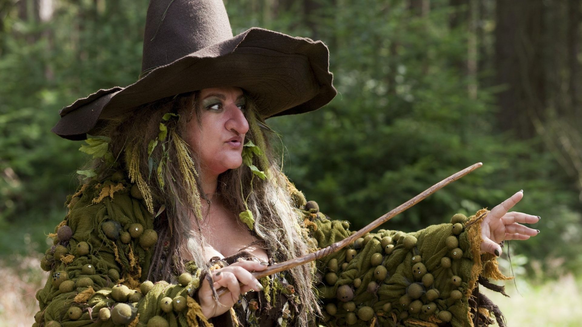 Фуксия - маленькая ведьма