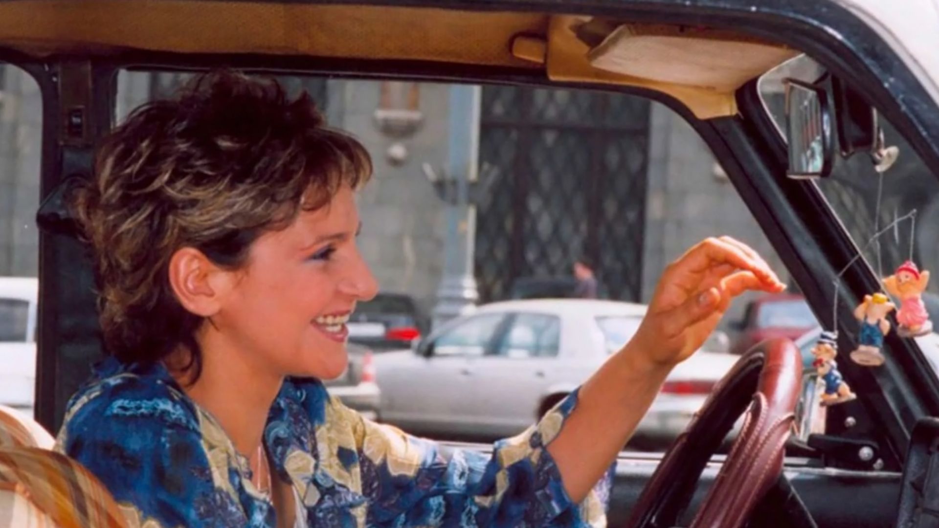 Таксистка. 8-я серия - "Город женщин"