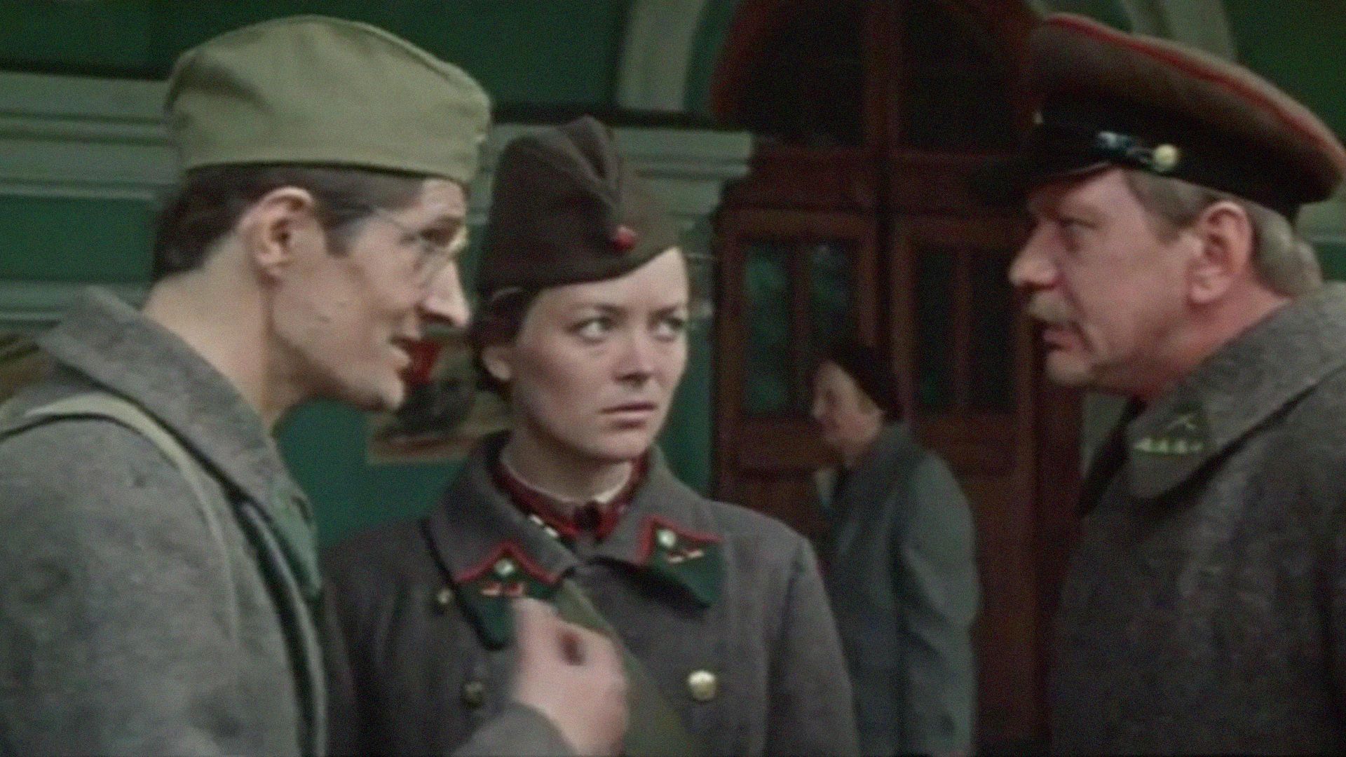 По законам военного времени