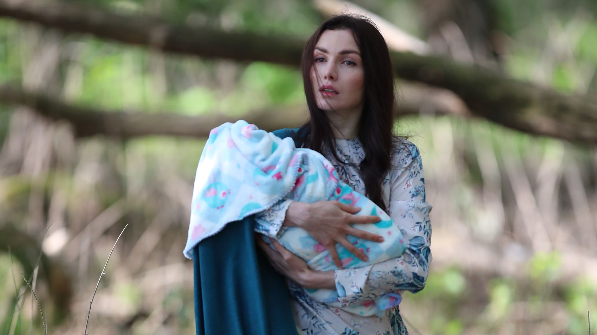 Птичка в клетке. 1-я серия