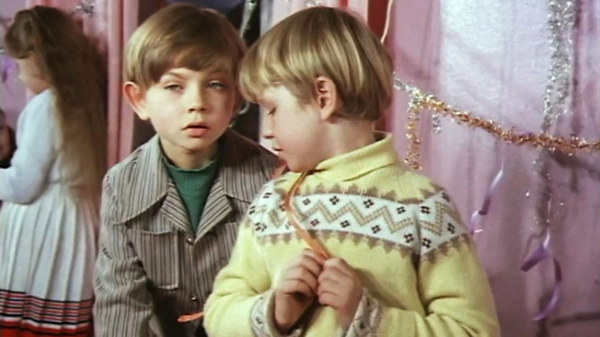 Удивительные приключения Дениса Кораблева. 1-я и 2-я серии