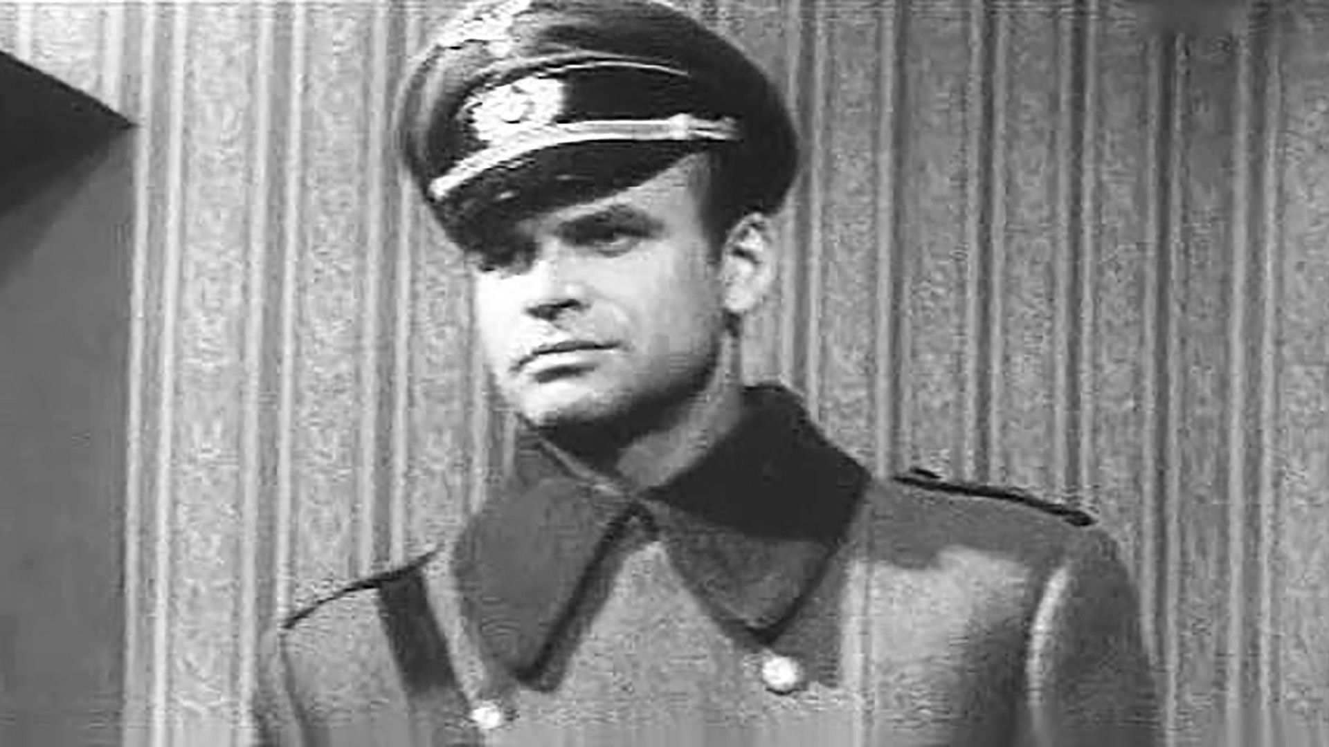 Мальчишку звали капитаном