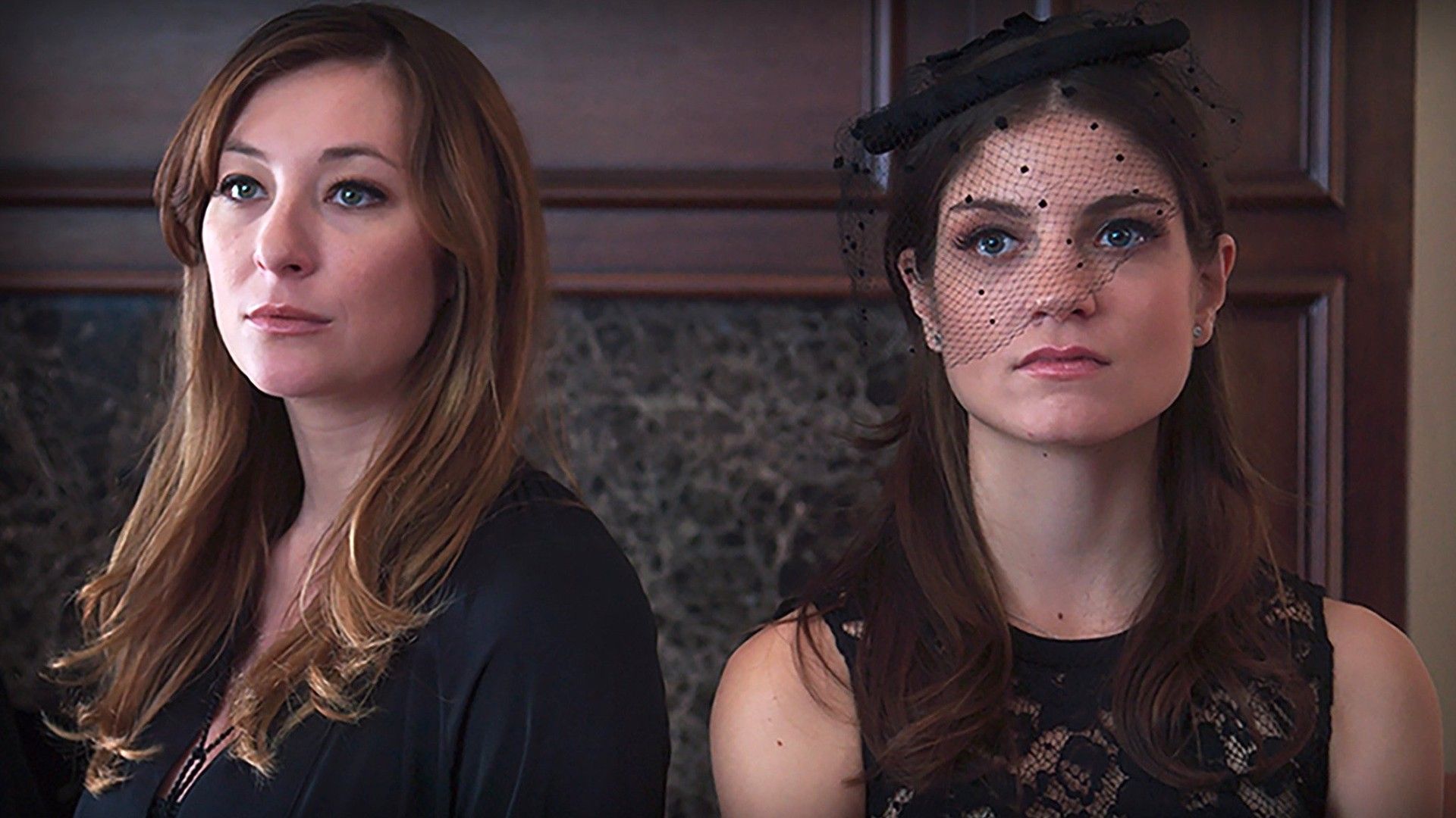 Лепестки с шипами