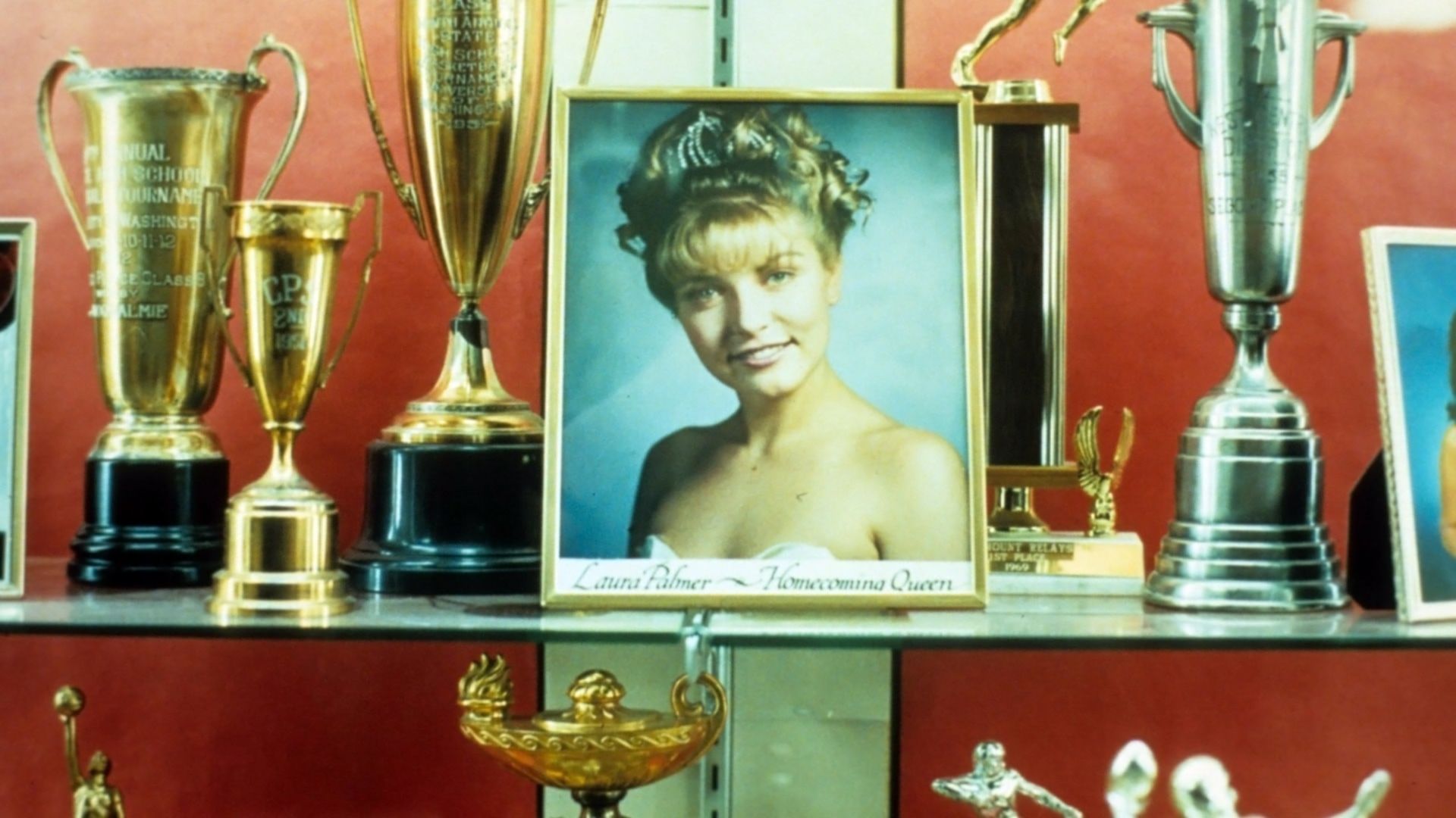 Твин Пикс. 1-я серия - "Пилот"