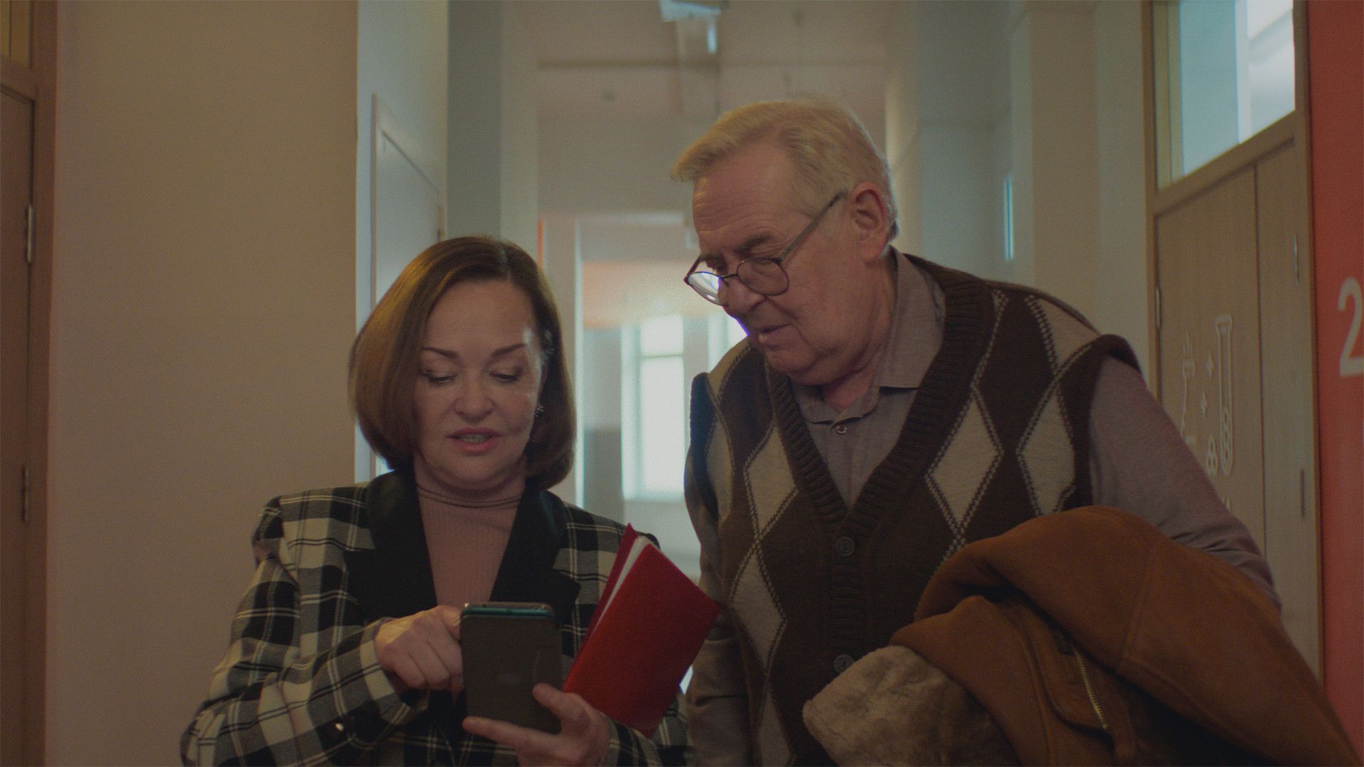 Мамонты. 1-я - 4-я серии