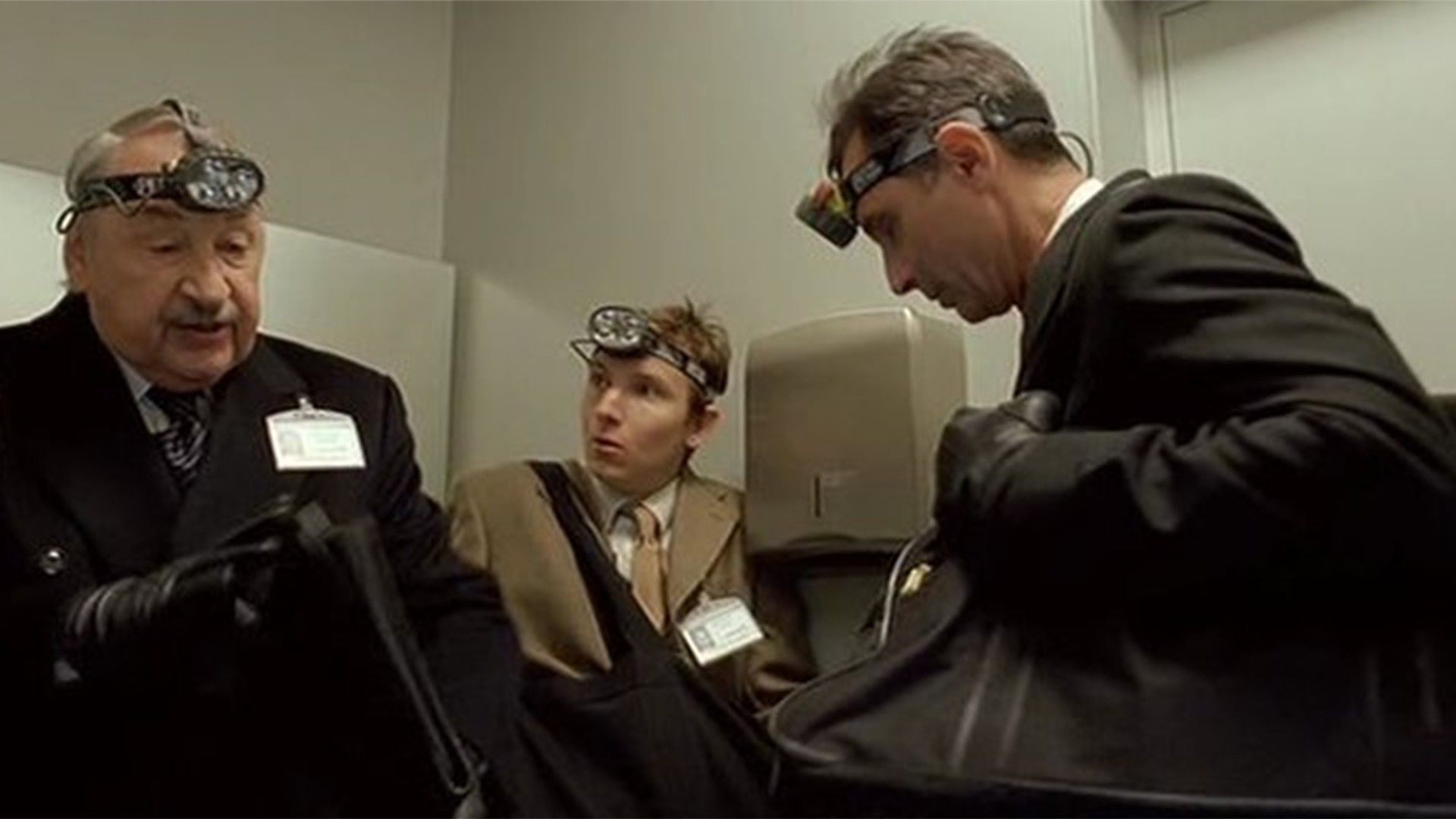 Откройте, полиция! 3