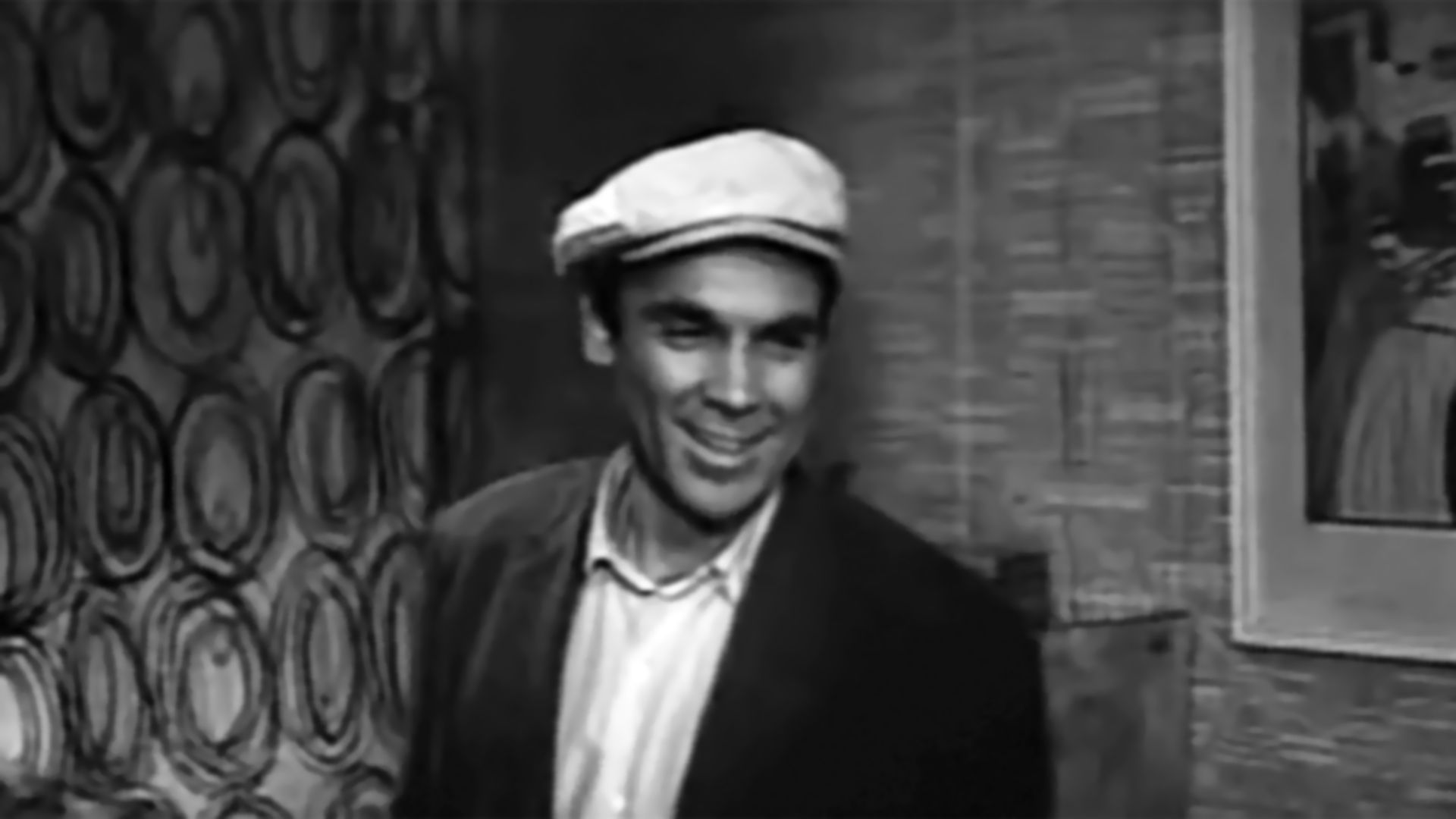 Строится мост