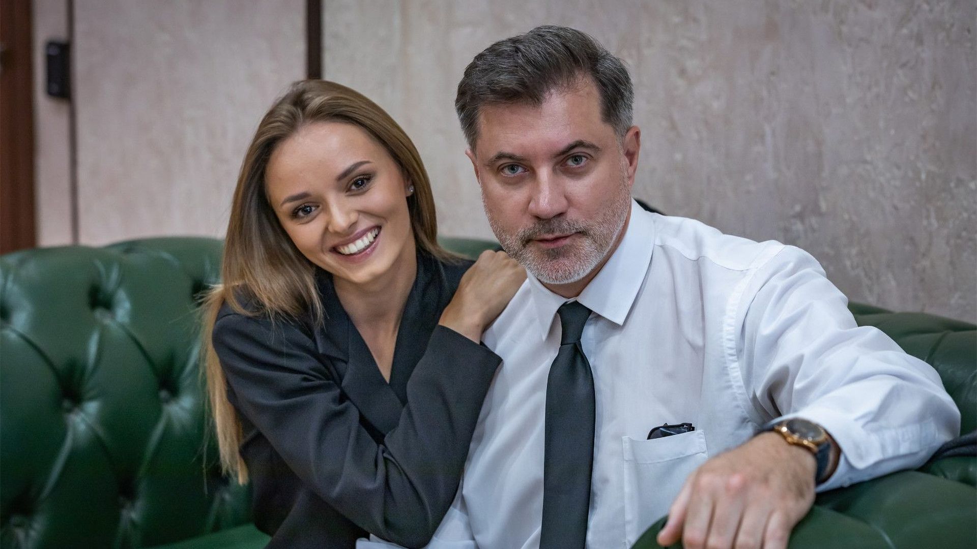 Роман с того света
